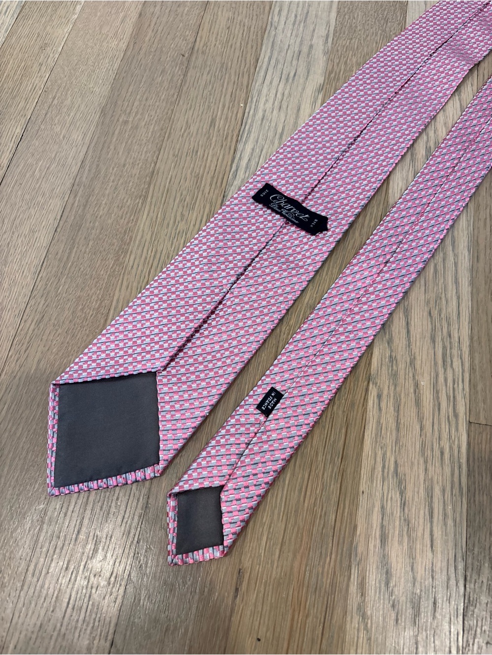 Charvet Paris Place Vendome Silk Tie Pink Silver Geometric Made France 58”x3.5”